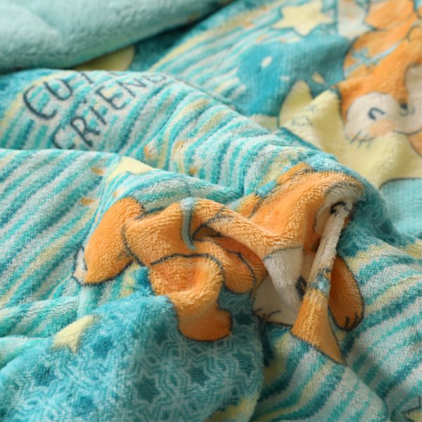 Edre-cobertor_Lluvia_de_Estrellas_Regina_Baby_Estampado_Detalle