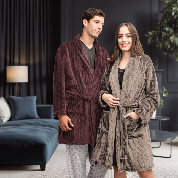 Bata_Invernal_Luxury_Soft_Regina_2025_Vista_Pareja